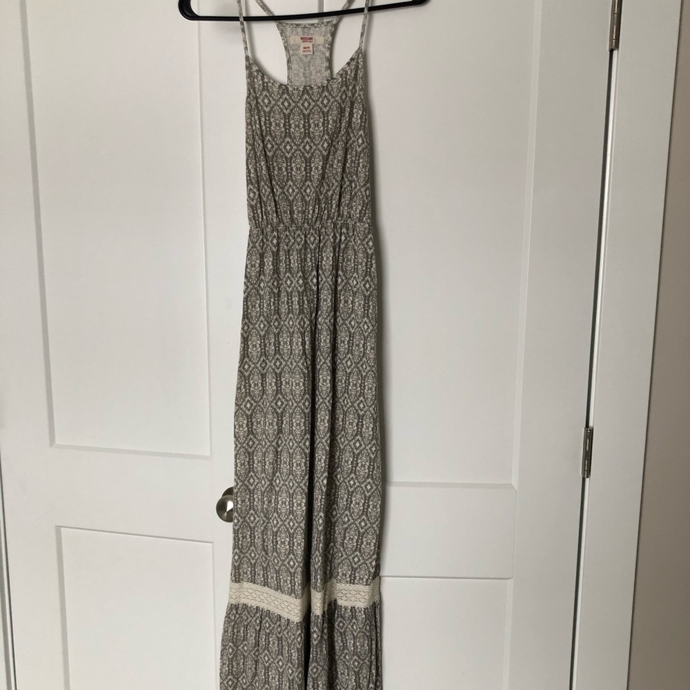 Maxi Sun Dress ☀️